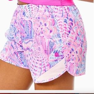 Lilly Pulitzer Luxletic Ocean Trail Short, Size Small